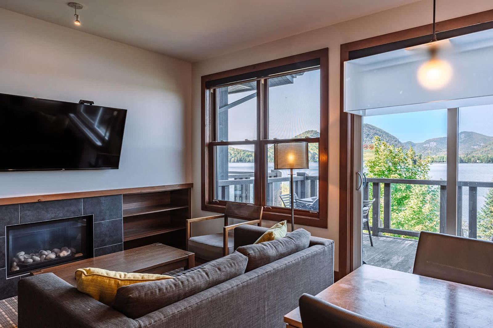 Lakefront Mountain View - Resort Loft Lac-Superieur المظهر الخارجي الصورة